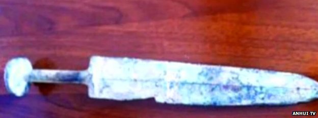 A Chinese boy has made the discovery of a lifetime by stumbling across a 3,000-year-old bronze sword in a river in Jiangsu Province.